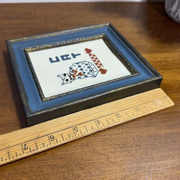 Framed Cross Stitch Cat with Ribbon Bow Needlepoint Handmade 6.5 x 5.5 - Picture 7 of 7
